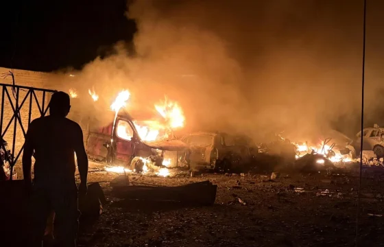 Kiyevə gecə hücumu: azı 15 nəfər öldü