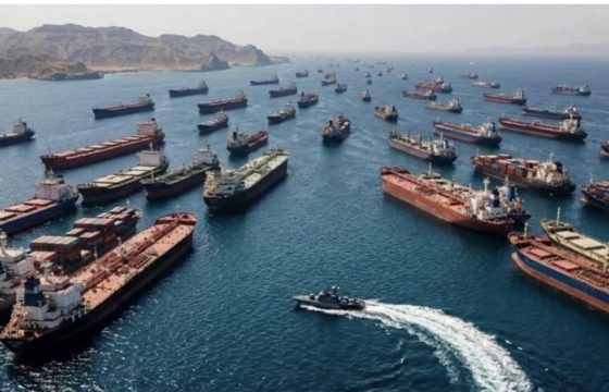 Hörmüz boğazında gəmiçilik kəskin azalıb — dünya bazarı həyəcan içində