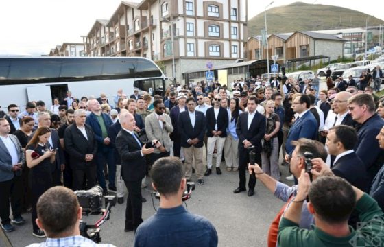 Fariz İsmayılzadə:“Avropa İttifaqının səfirləri bu işdə prinsipial mövqe göstərməlidir”