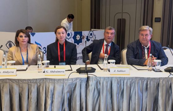 Yazgül Abdiyeva Özbəkistanda keçirilən beynəlxalq oftalmoloji konqresdə moderator kimi iştirak edib – FOTOLAR