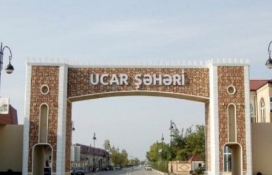 Ucarda şagirdin məktəbdən kənarlaşdırılması narazılıq yaradıb –&nbsp;VİDEO