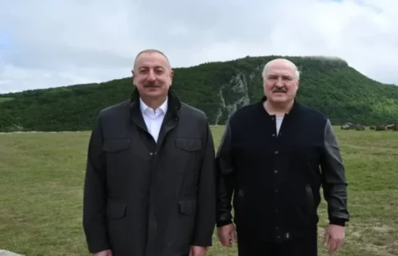 Lukaşenko İlham Əliyevin bu qərarını tarixi an adlandırdı