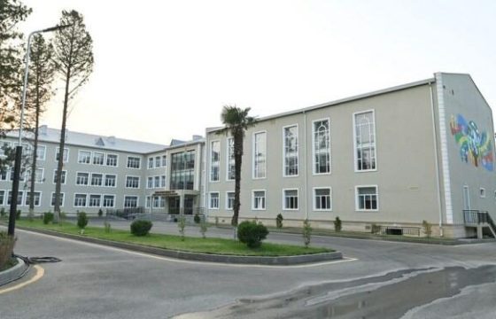 Məktəbə belə getmək qəbuledilməzdir – Deputat
