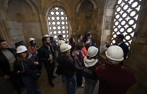 600 illik “Diri Baba” türbəsinə mediatur təşkil edildi– FOTO