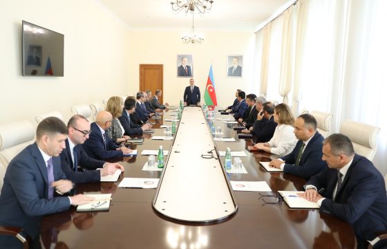 Anar Bayramov Səhiyyə Nazirliyinin kollektivinə təqdim olunub – FOTO
